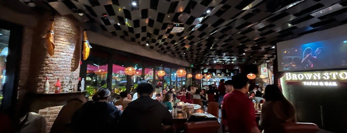 Brownstone Tapas & Lounge is one of Shanghai Favorites.