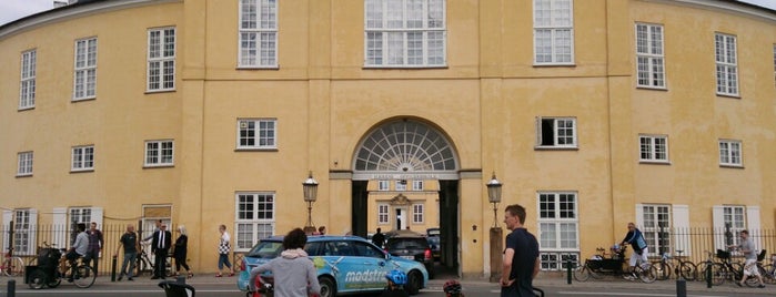 Frederiksberg Slot is one of World Castle List.
