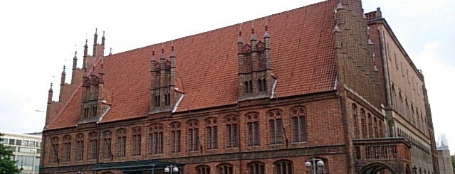Altes Rathaus is one of Hannover - must visits.