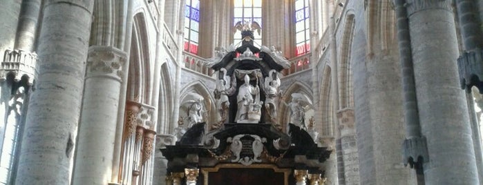 Sint-Niklaaskerk is one of Gante, Bélgica.