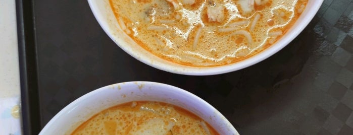 Geylang Laksa & Prawn Noodles is one of Posti salvati di Ian.