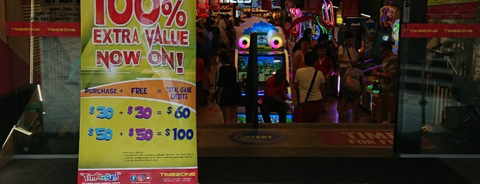 Timezone Arcade is one of mikkoさんのお気に入りスポット.