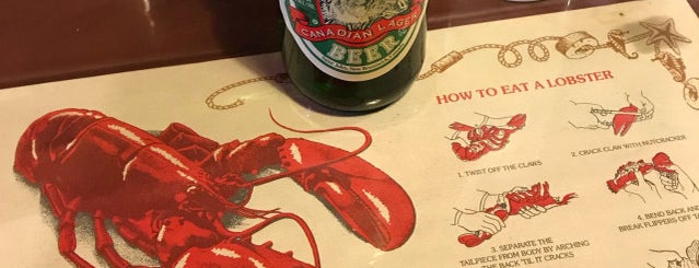 Steamers Lobster Co is one of สถานที่ที่ beachmeister ถูกใจ.