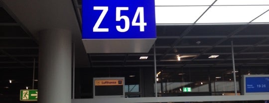 Gate Z54 is one of Flughafen Frankfurt am Main (FRA) Terminal 1.