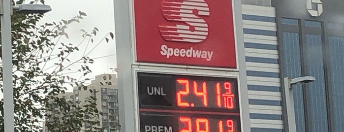 Speedway is one of Stuartさんのお気に入りスポット.