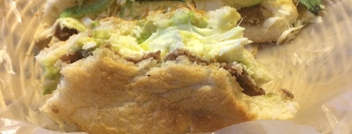 Cemitas Poblanas La Poblana is one of Mareさんのお気に入りスポット.