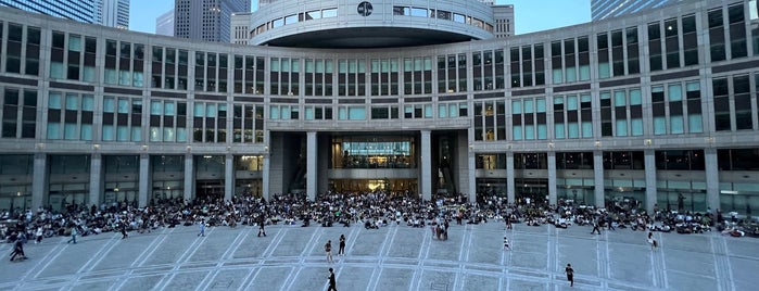 都民広場 is one of 新宿区.