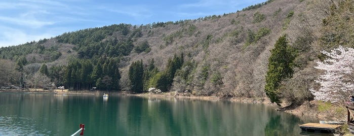 Lake Shibire-ko is one of ゆるキャン聖地.