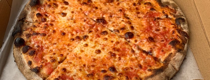 Abeetz Pizza Truck is one of Nolfo Westchester NY Foodie List.