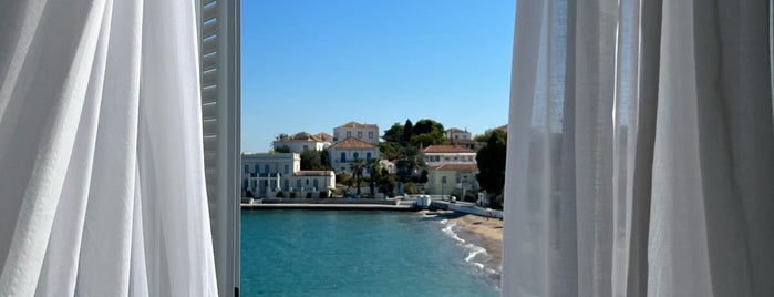 Klimis Hotel is one of Spetses hydra ile yakin.