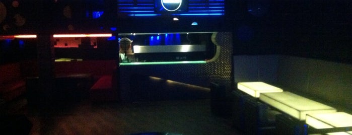 Sura Vie lounge is one of Favorite Bars and Clubs Delhi.