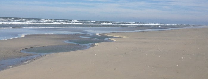 Wildwood Beach is one of Cape May & the Crest.