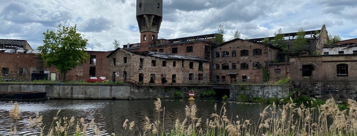 Papierfabrik Wolfswinkel is one of Abandoned Berlin.