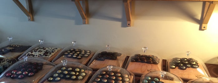 Lebosi Chocolate is one of Kuzguncuk.