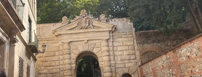 Puerta de Las Granadas is one of Best in Andalucia (Seville, Granada, etc).