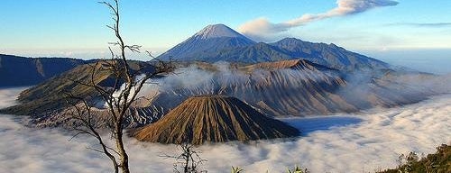 Gunung Bromo is one of Worth places to be visiting.
