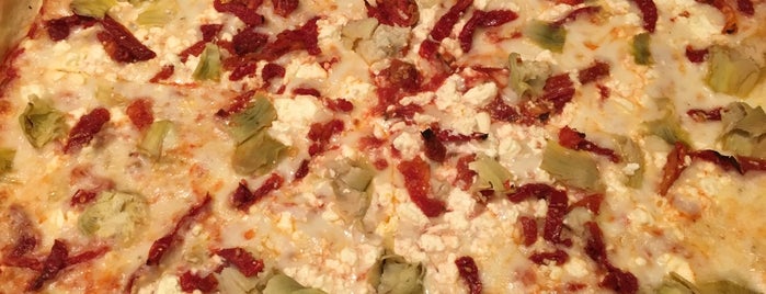 Mario's Pizza is one of The 15 Best Places for Spring Mix in Greensboro.