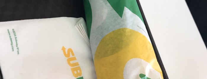 Subway is one of Gergelyさんのお気に入りスポット.