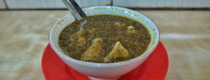 Palbas Serigala is one of Food Territory.