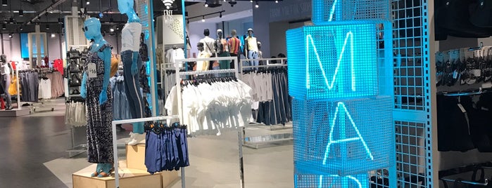 Primark is one of Dominique'nin Beğendiği Mekanlar.