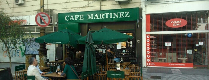 Café Martínez is one of สถานที่ที่ Arturo ถูกใจ.