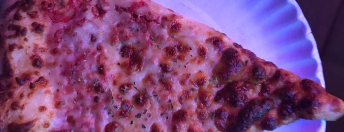 Canyon Pizza is one of state noms.