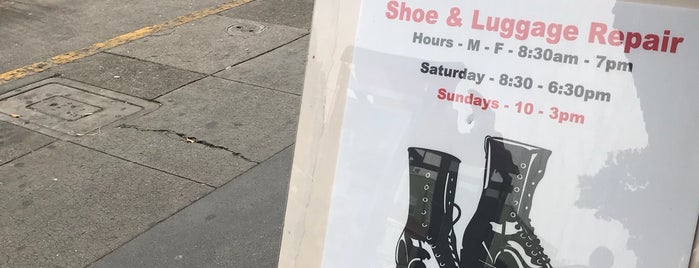Frank's Shoe Repair is one of Posti che sono piaciuti a Mitch.