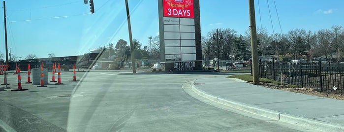 Crestwood Plaza is one of Places to Visit in the STL.