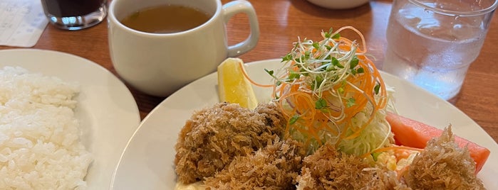 レストラン・サカキ is one of 日本橋・八重洲界隈ランチ.