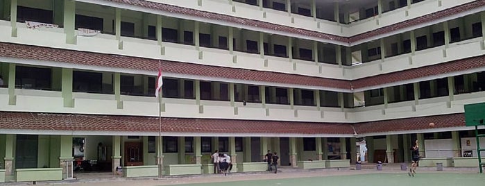 SMA Negeri 55 is one of SMAN 55 Jakarta.