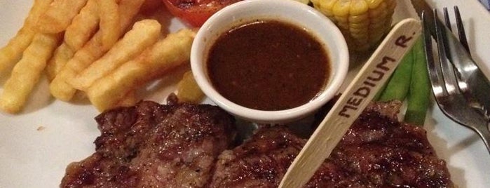 The Steak House Bann Pai Village is one of Posti che sono piaciuti a sobthana.