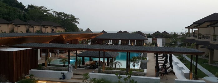 Bundhaya Villa is one of Locais curtidos por sobthana.