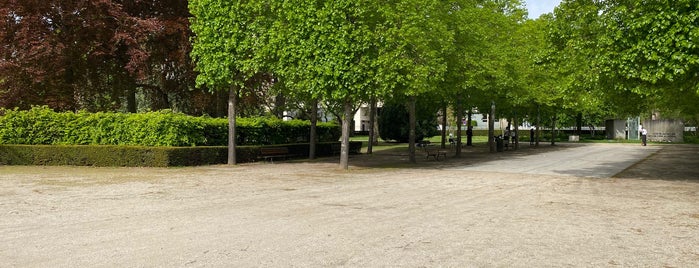 Parc Pasteur is one of Orléans.