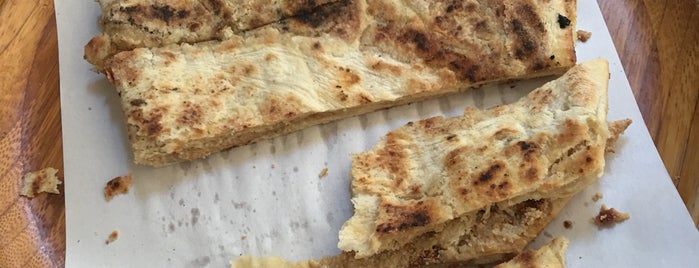 Gazezoğlu Pide is one of Korhanさんのお気に入りスポット.