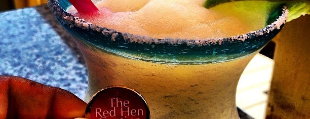 Red Hen Bar and Grill is one of Posti che sono piaciuti a Linda.