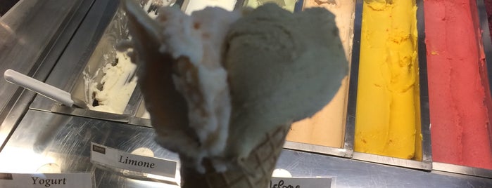 La Cremeria Di Nonno Peppe is one of Gelato!! Ice cream.