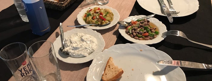 Taş Mutfak is one of alsancak.