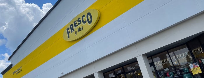 Fresco Y Mas is one of stores.