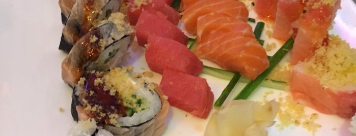 Sushi Barcode is one of Lugares favoritos de Pavlos.