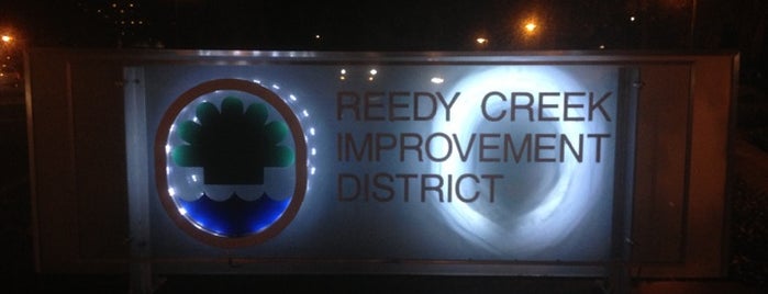 Reedy Creek Improvement District is one of Lugares favoritos de Jayzen.