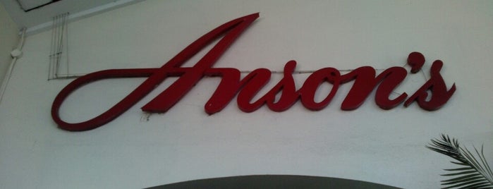 Anson's is one of Locais curtidos por Leo.