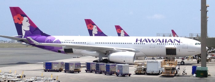 Aeroporto Internazionale di Honolulu (HNL) is one of Posti che sono piaciuti a Jingyuan.