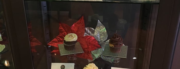 Midnite Confections Cupcakery is one of Maryland restaurants to try.