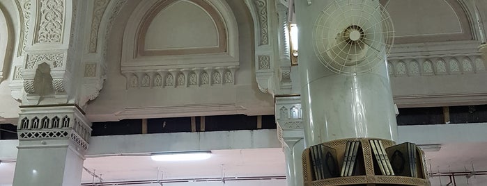 Masjid al-Haram is one of Lugares favoritos de Mod.