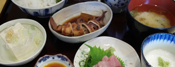 日本料理 和久良 is one of KAMIのランチスポット浜松町編.