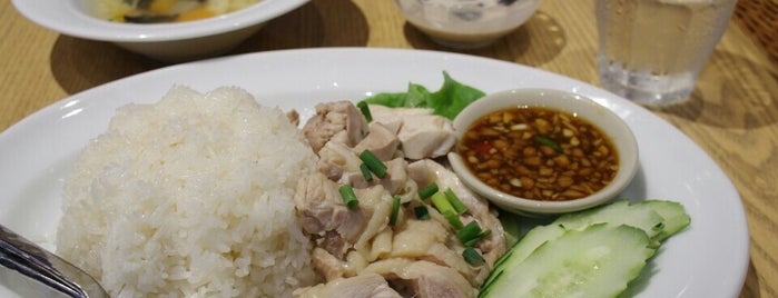 Bangkok Kitchen is one of KAMIのランチスポット銀座汐留編.