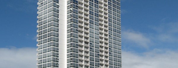 Nine O Nine Kapiolani is one of Towering Honolulu.