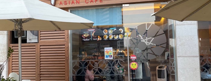 Super Bowl Asian Café is one of DUBAI.