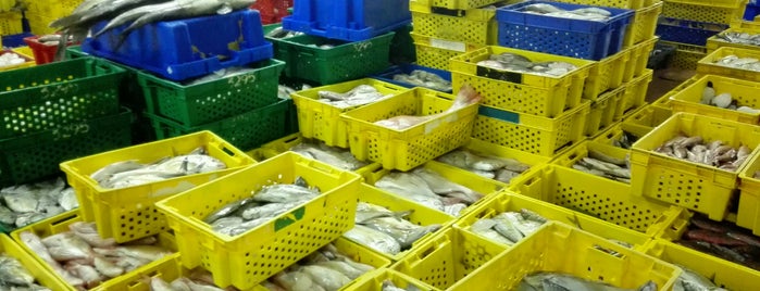 Central Fish Market is one of Qatar.