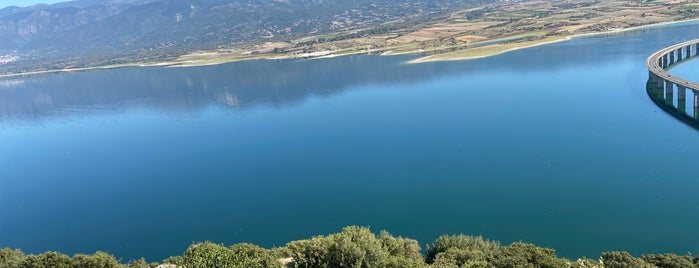 Λιμνη Πολυφυτου is one of travel.